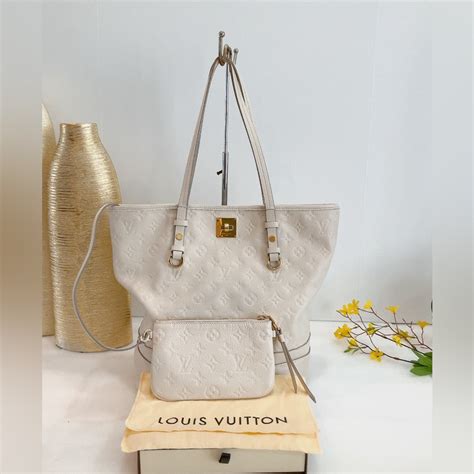 LOUIS VUITTON Empreinte Citadine PM Neige 